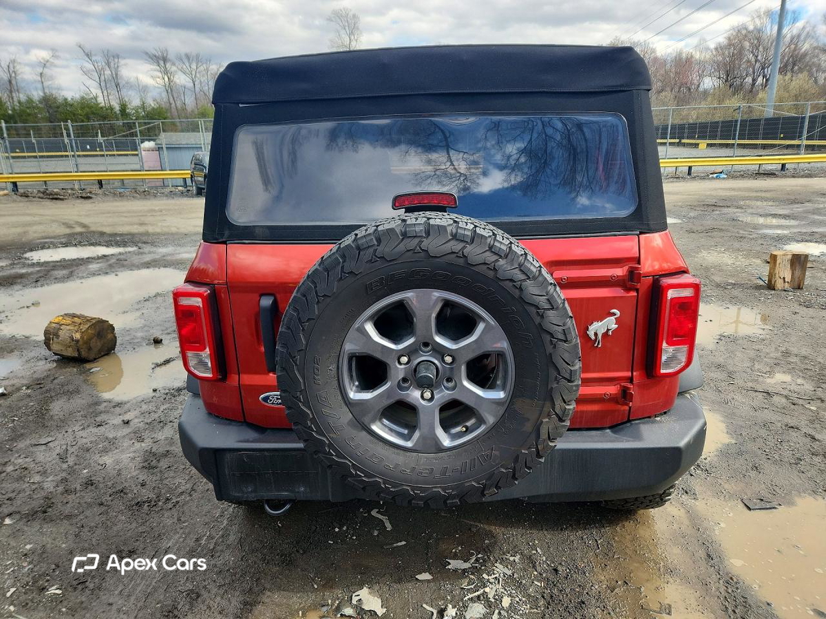Ford Bronco 2024