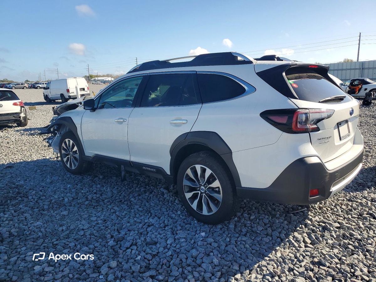 Subaru Outback 2025