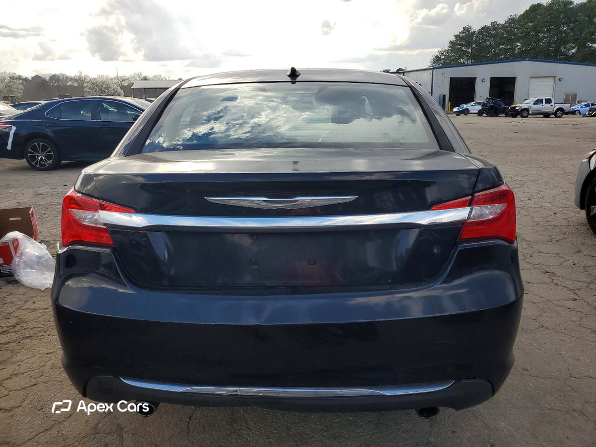 Chrysler 200 2013