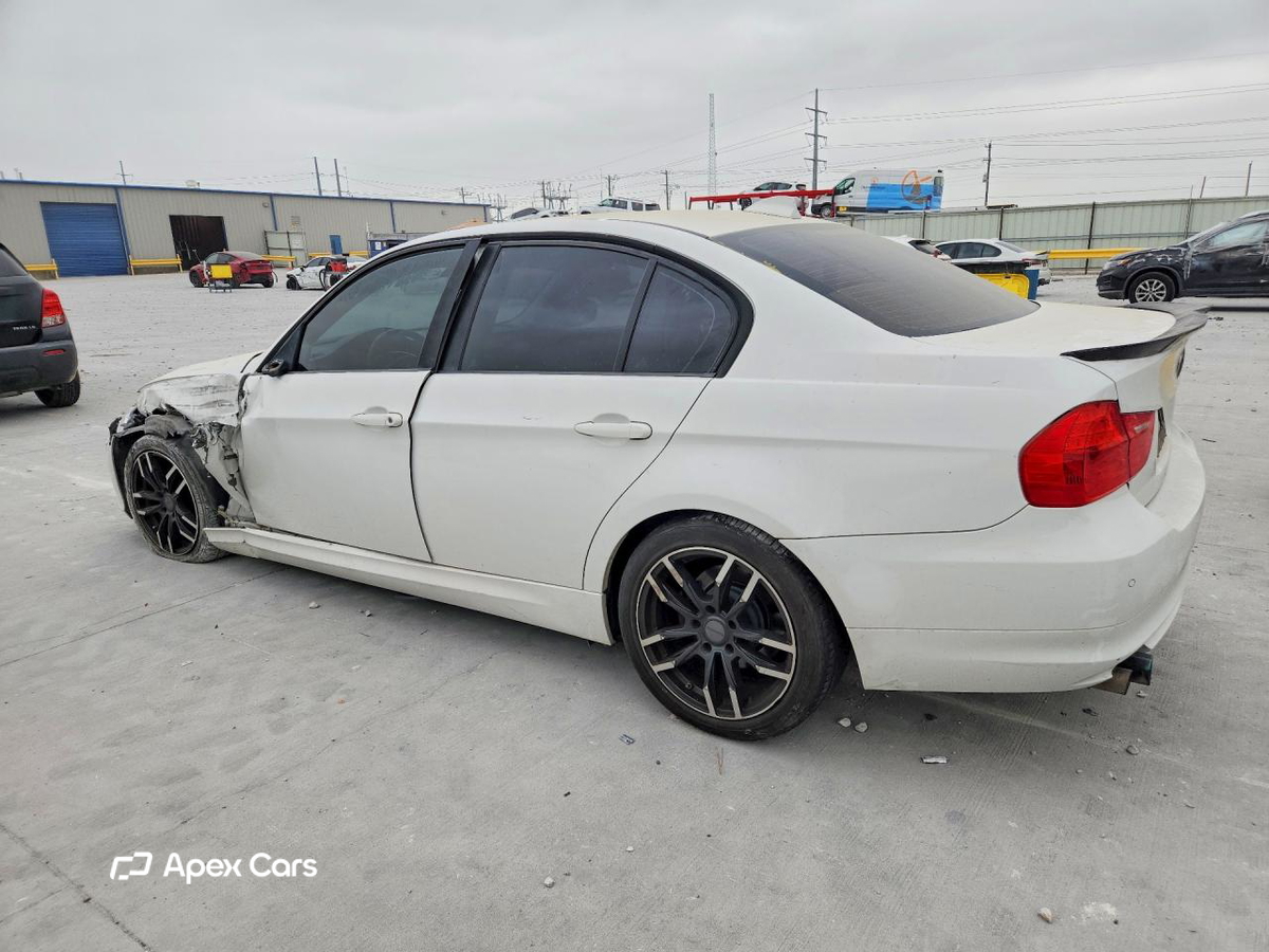 BMW Series 3 2011