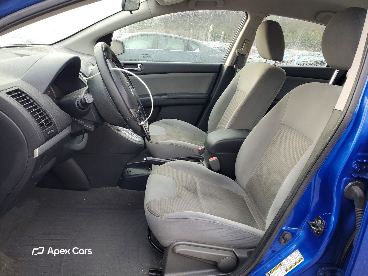 Nissan Sentra 2010