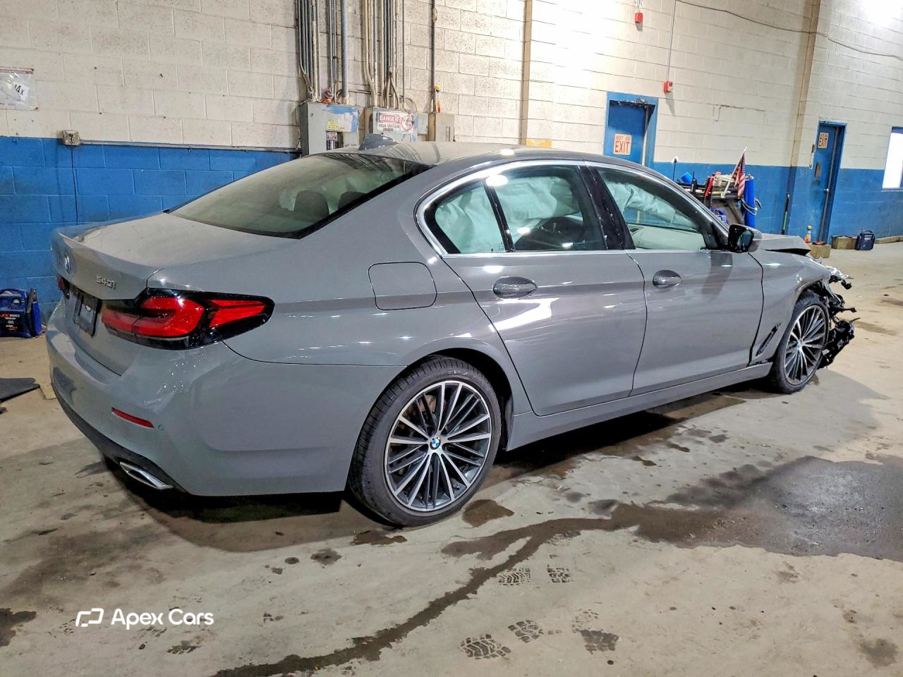 BMW Series 5 2022