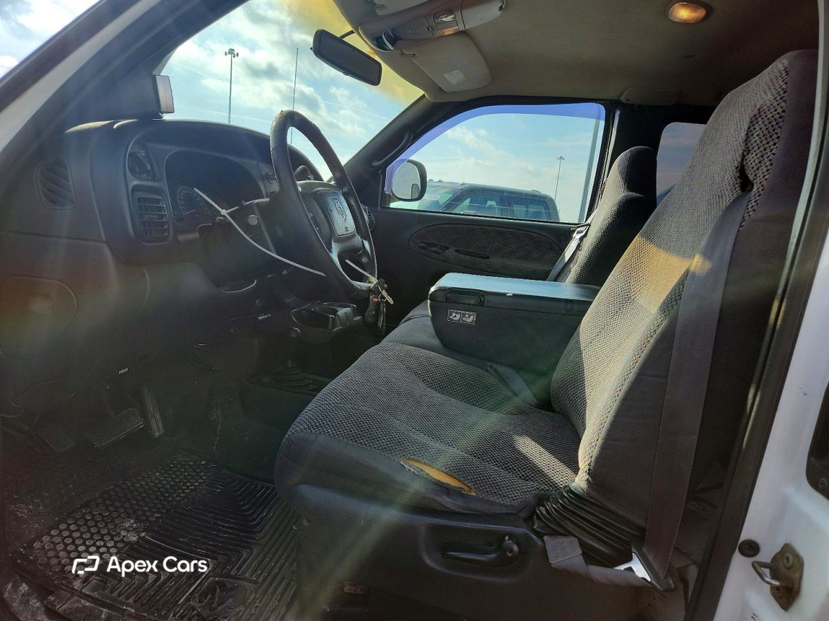 Dodge RAM 2001