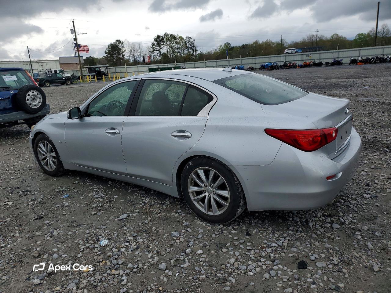 Infiniti Q50 2014