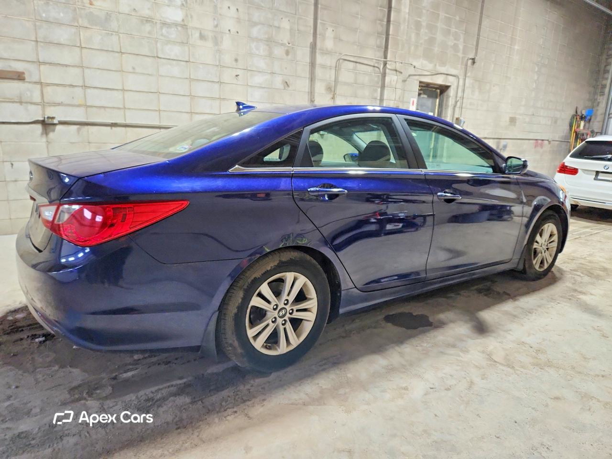 Hyundai Sonata 2013