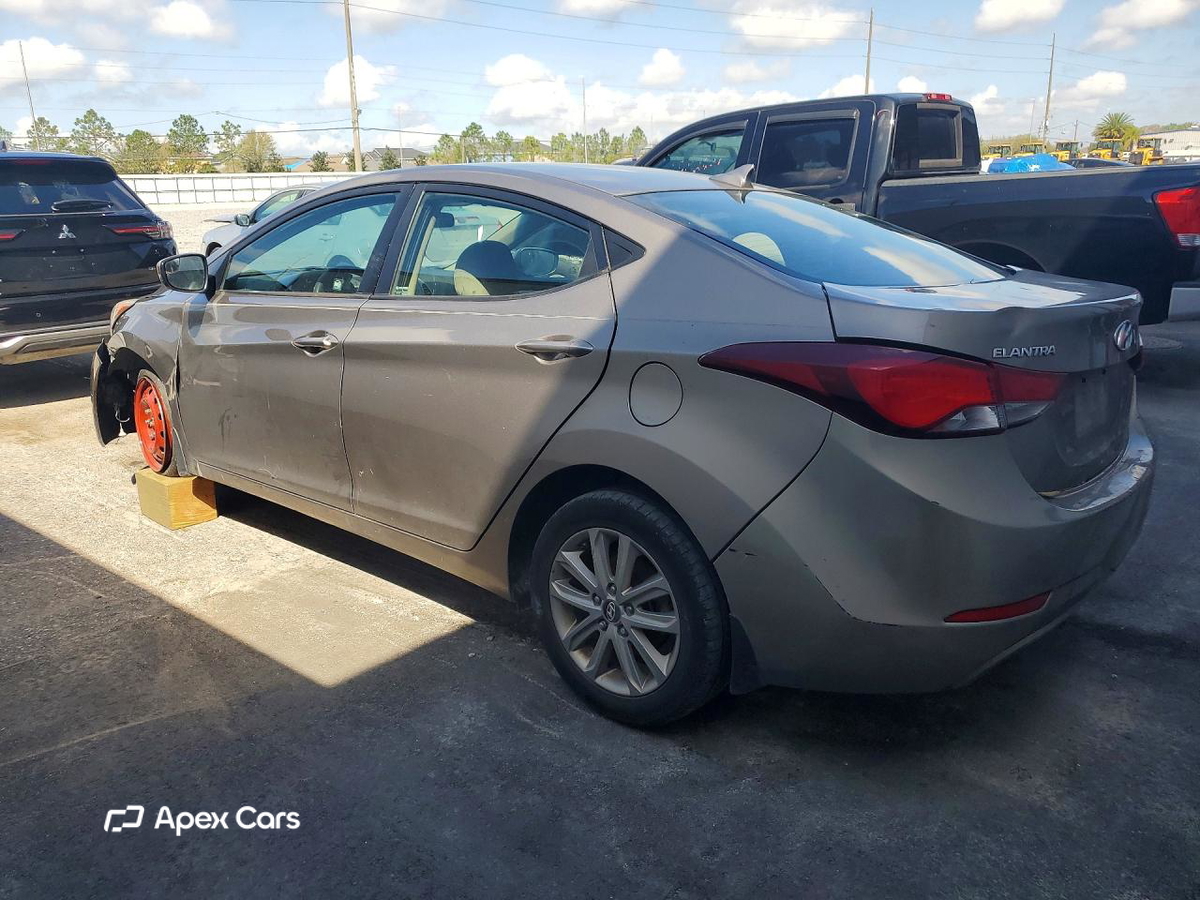 Hyundai Elantra 2015