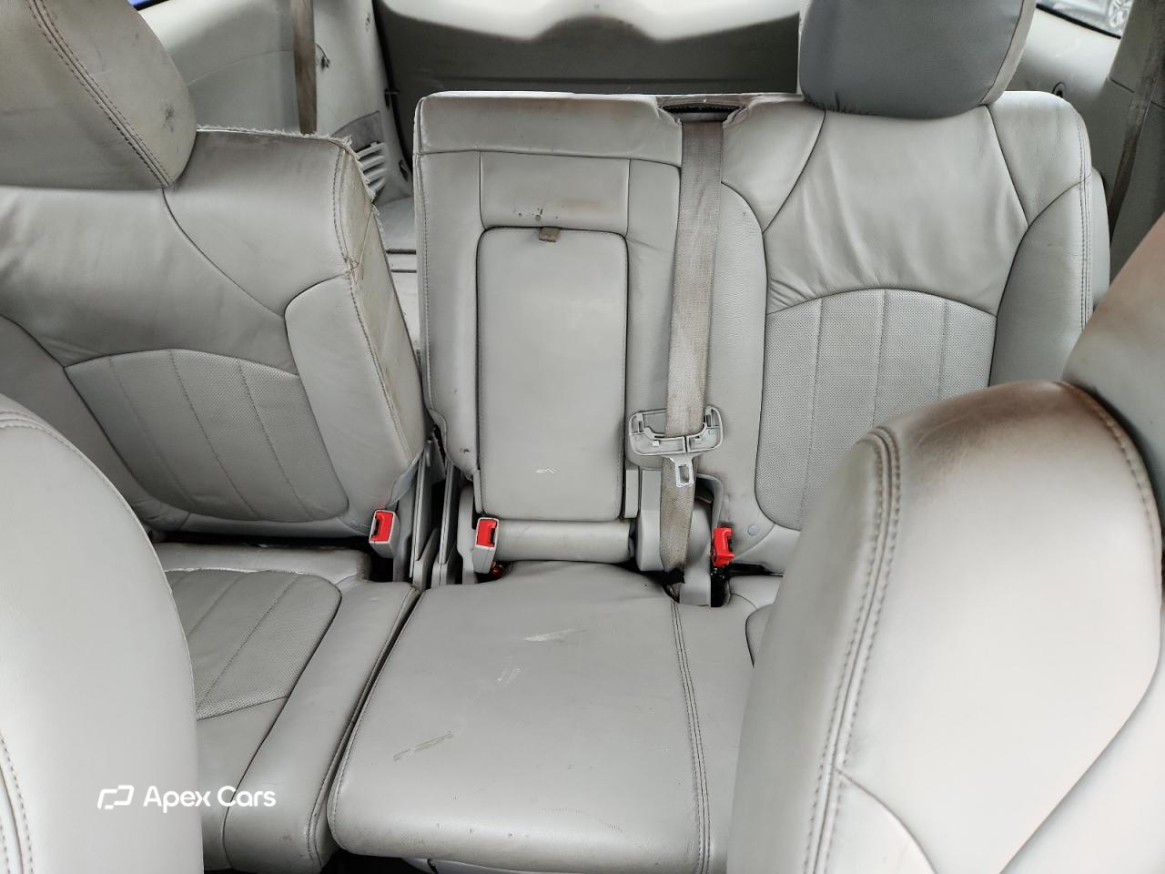 Buick Enclave 2011