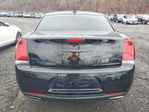 Chrysler 300 2023