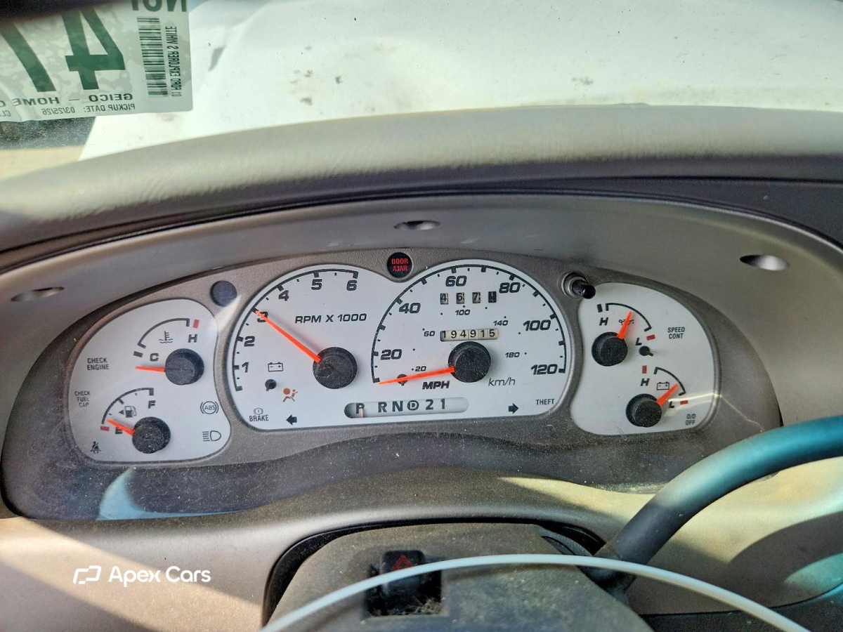 Ford Explorer 2001