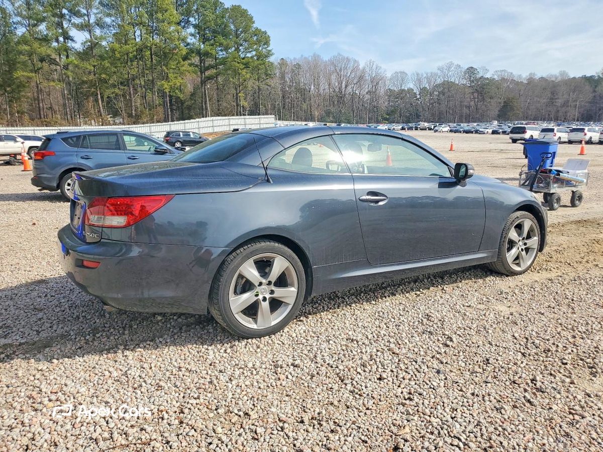 Lexus IS 2010