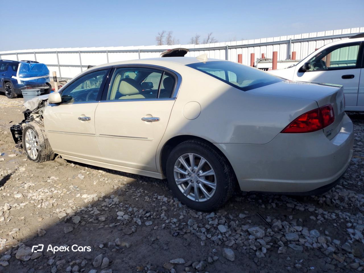 Buick Lucerne 2011