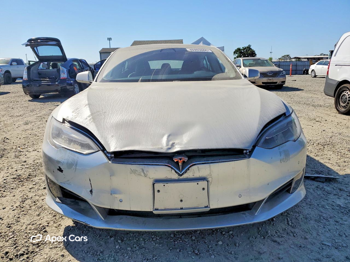 Tesla Model S 2017
