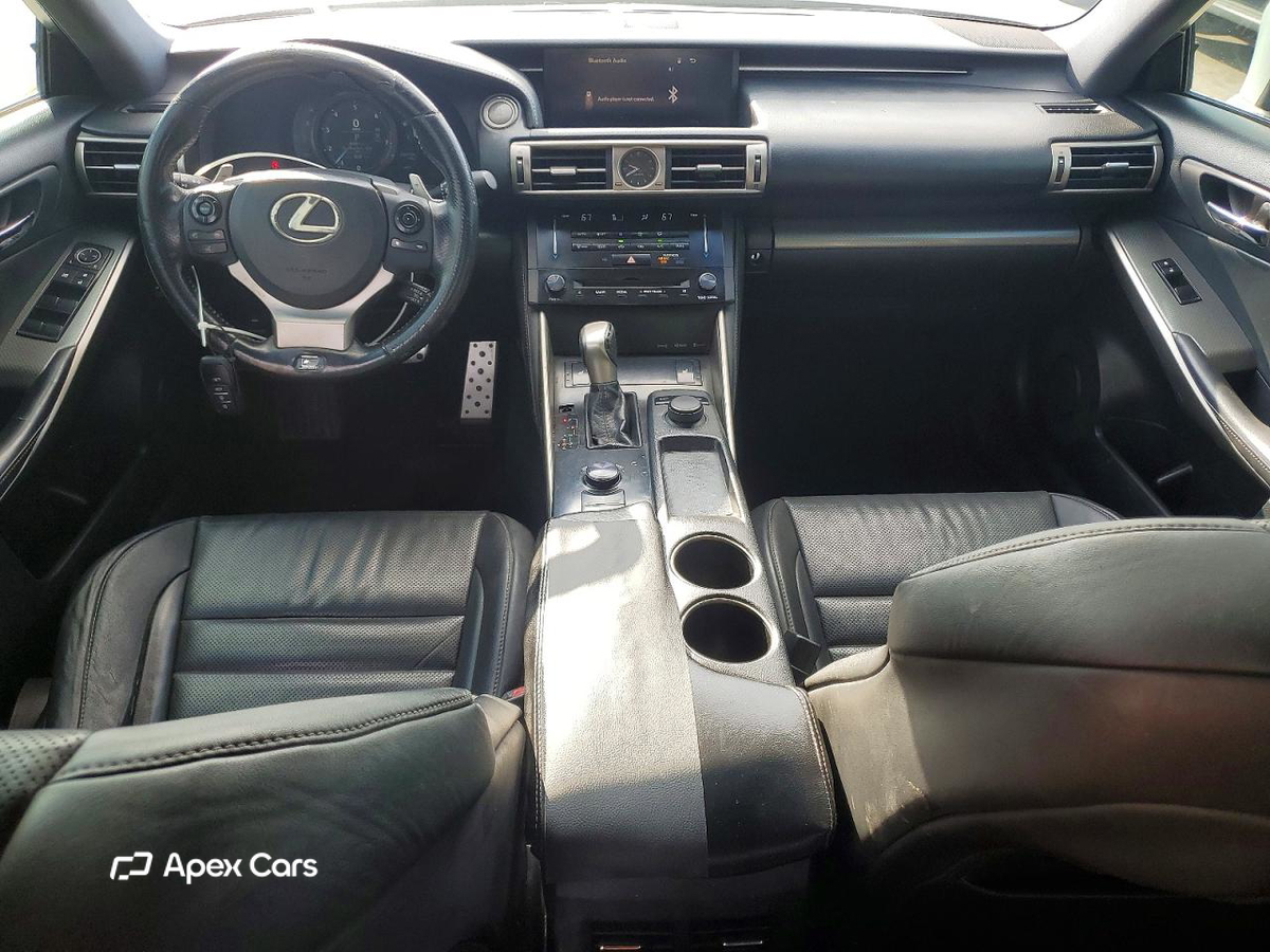 Lexus IS 2014