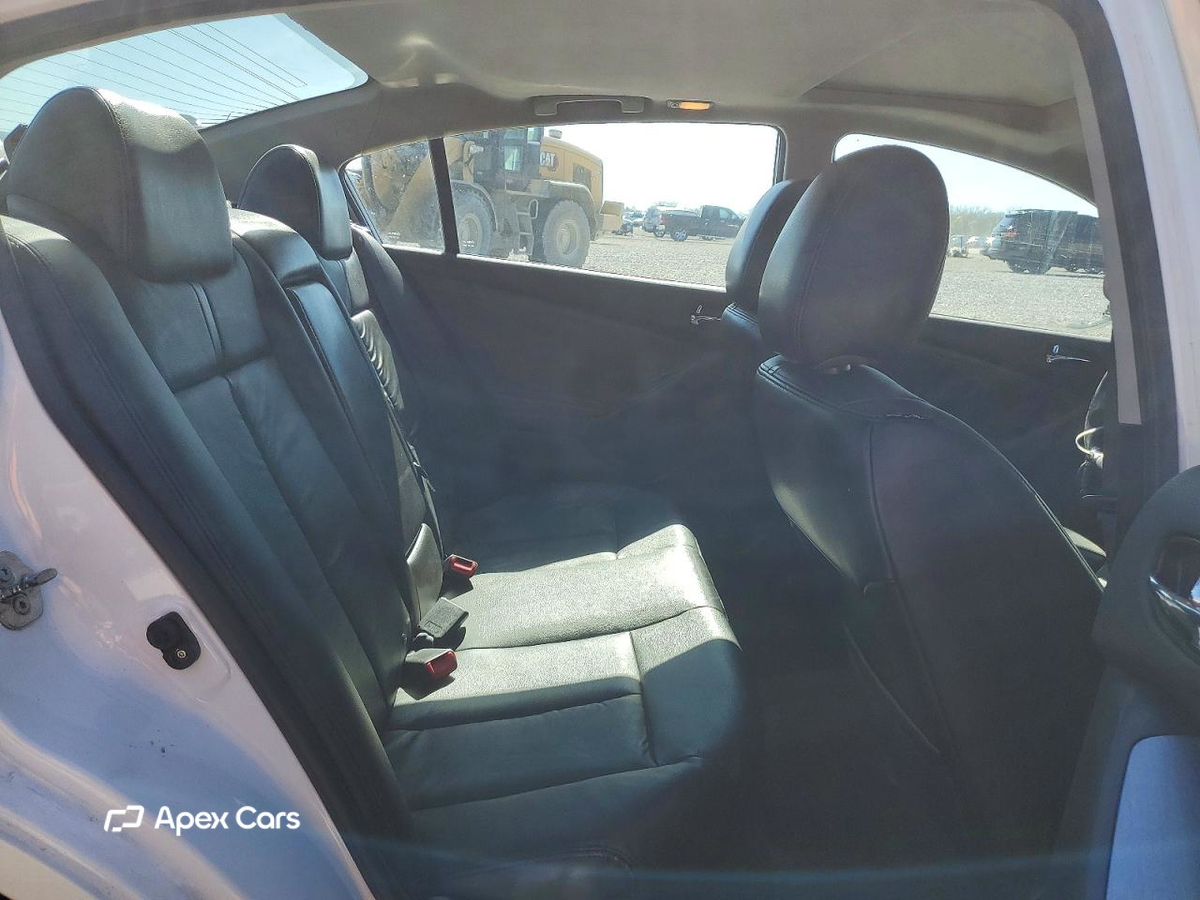 Nissan Altima 2012