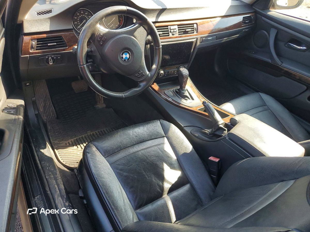 BMW Series 3 2012