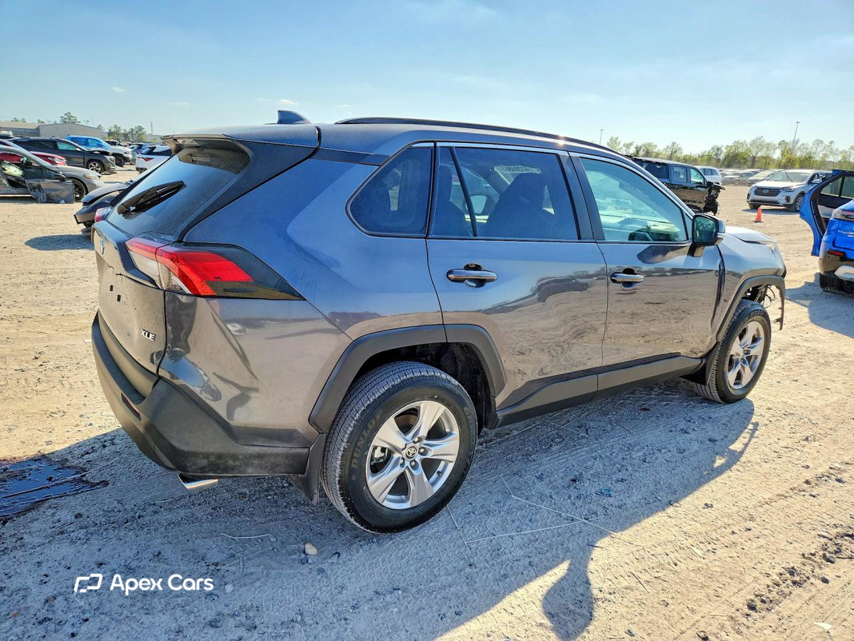 Toyota RAV 4 2025