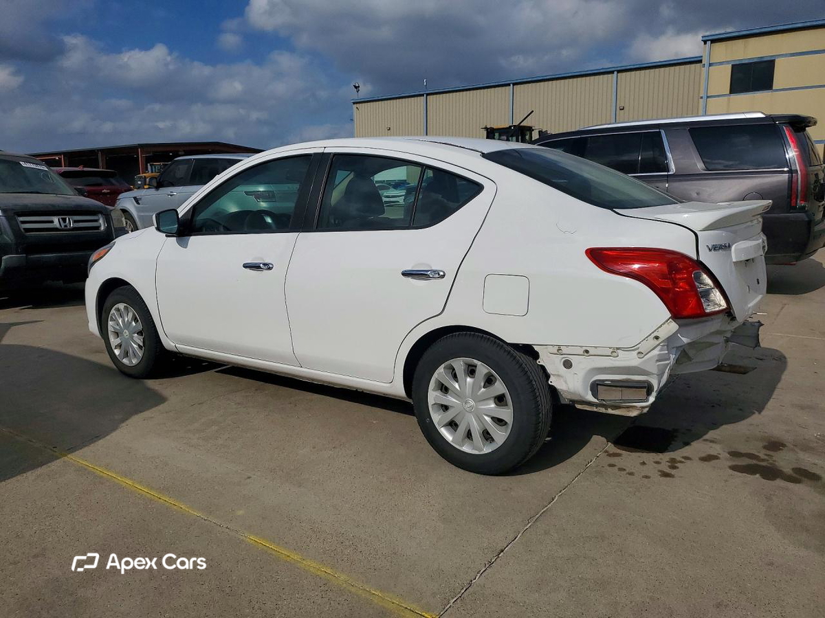 Nissan Versa 2019