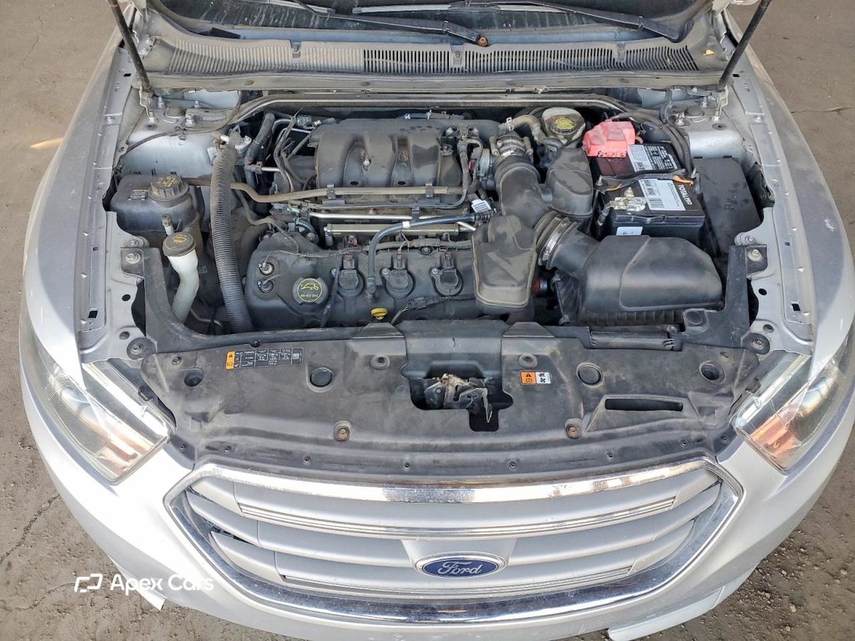 Ford Taurus 2016