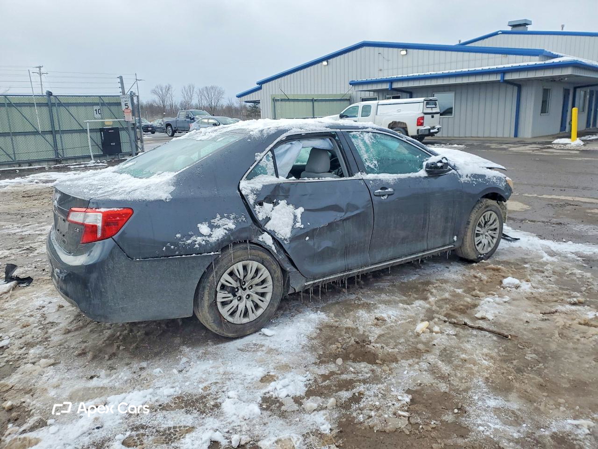Toyota Camry 2012