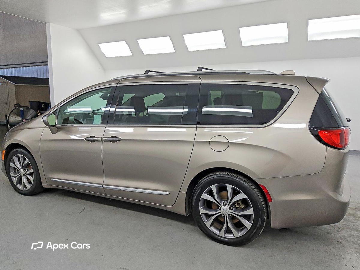 Chrysler Pacifica 2018