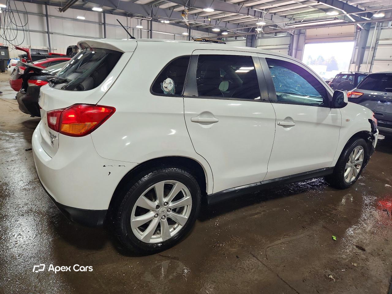 Mitsubishi Outlander 2015