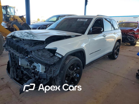 Jeep Cherokee 2023 - Image 1 of 13