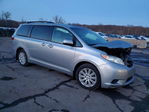 Toyota Sienna 2015