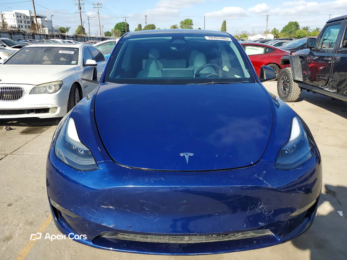 Tesla Model Y 2022