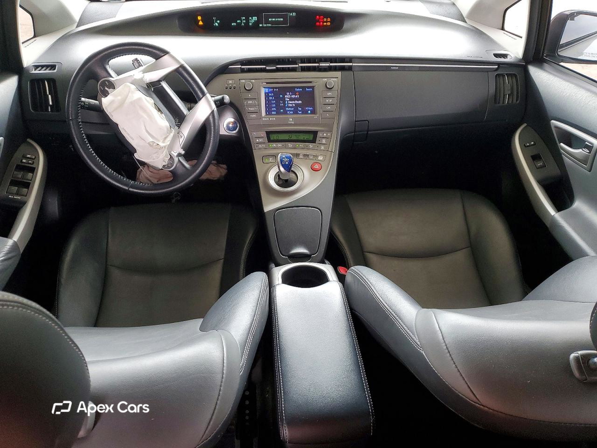 Toyota Prius 2012