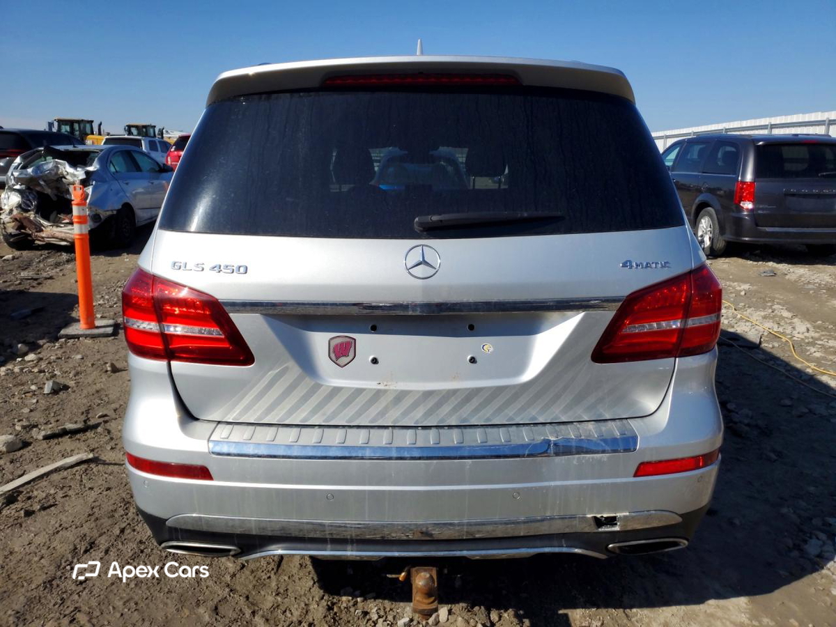 Mercedes-Benz  2019