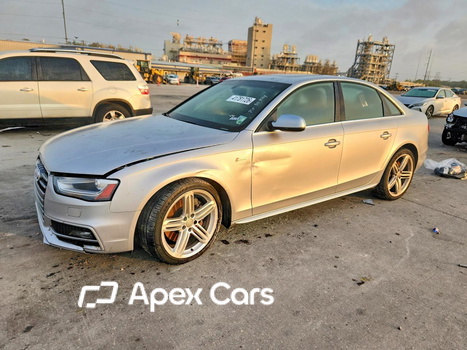 Audi RS4 2015 - Image 1 of 12
