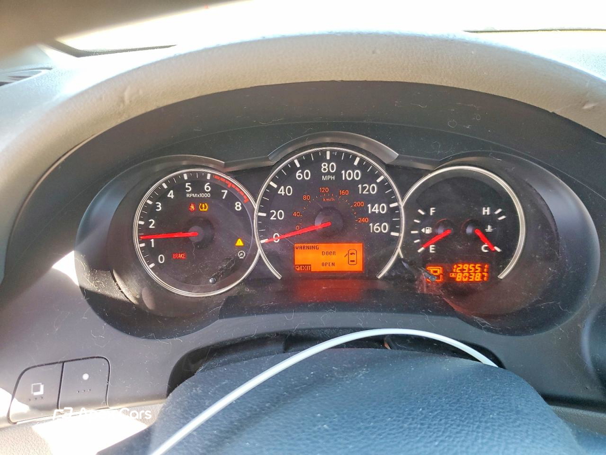 Nissan Altima 2010