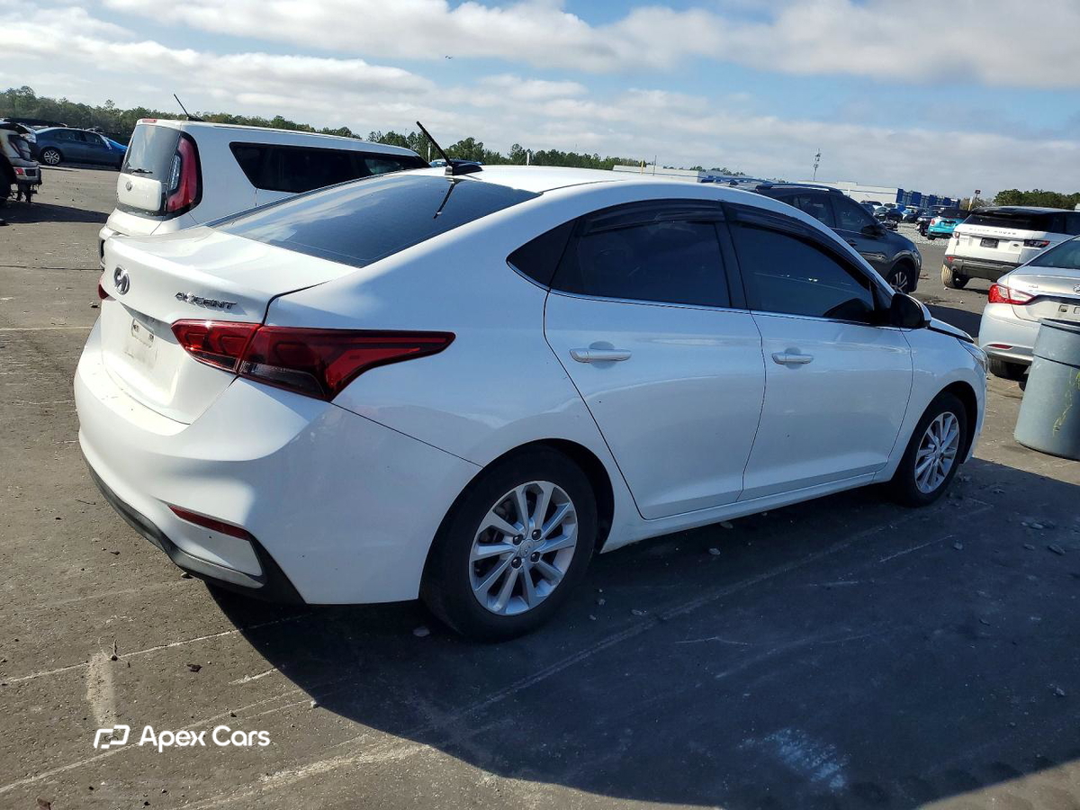 Hyundai Accent 2021