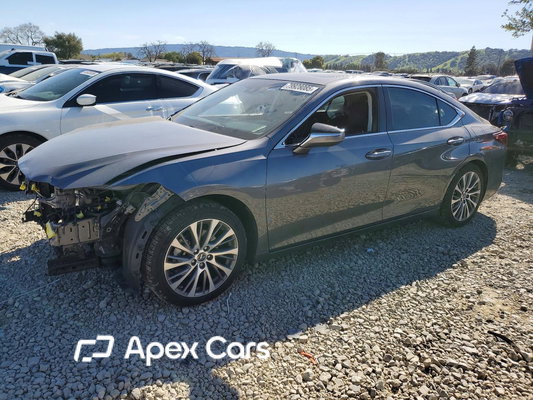 Lexus ES 2019 - Image 1 of 13