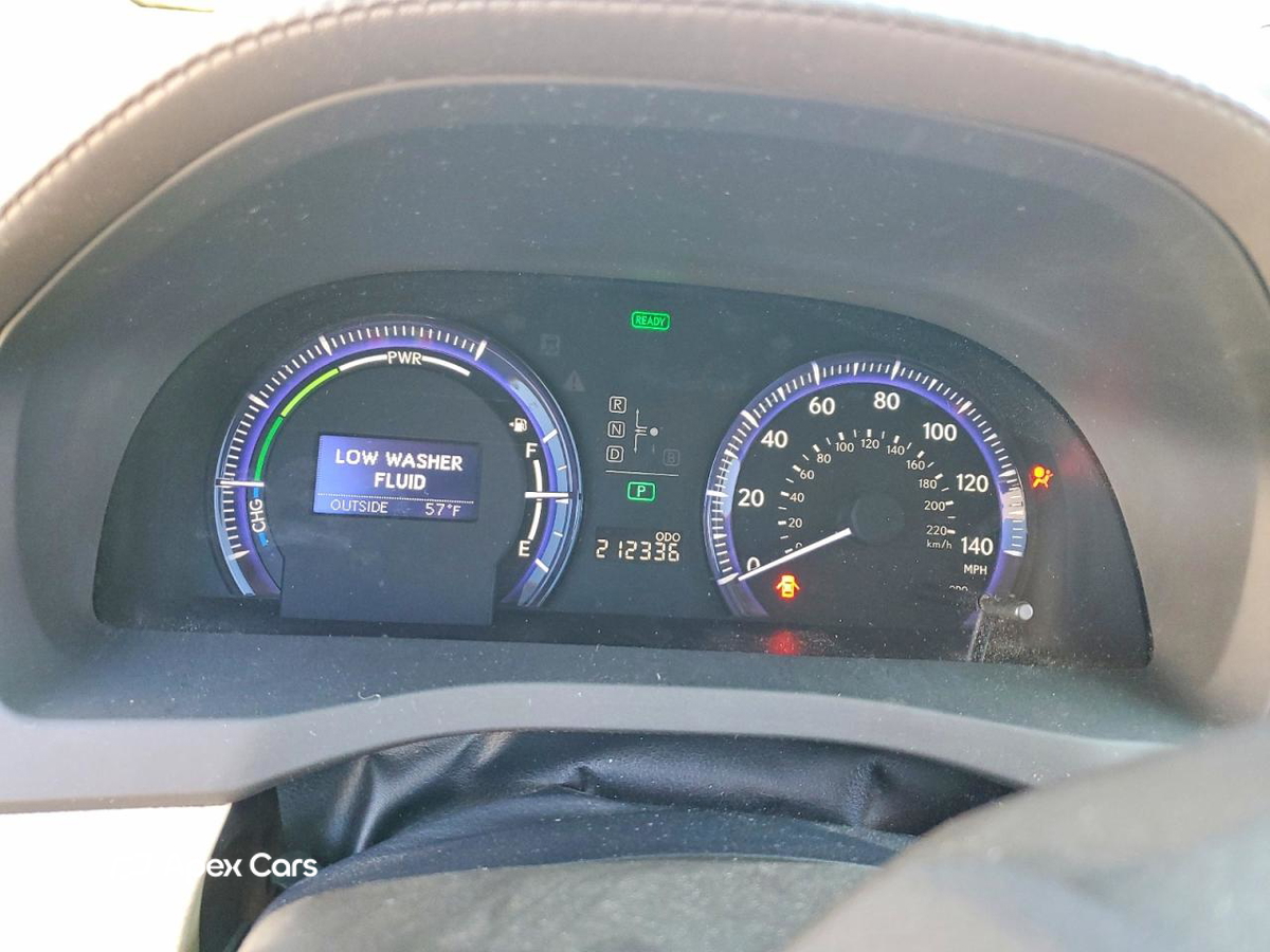 Lexus HS 2010