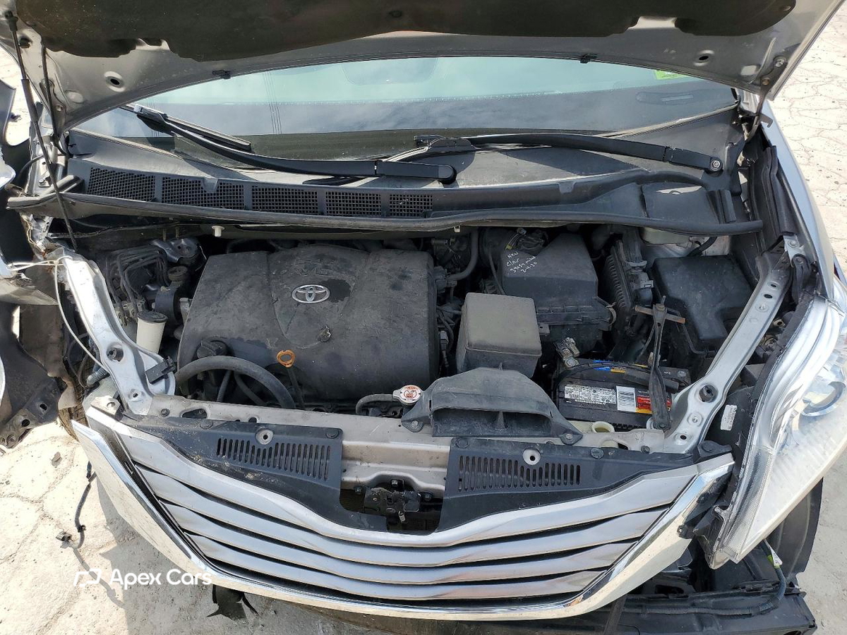 Toyota Sienna 2017