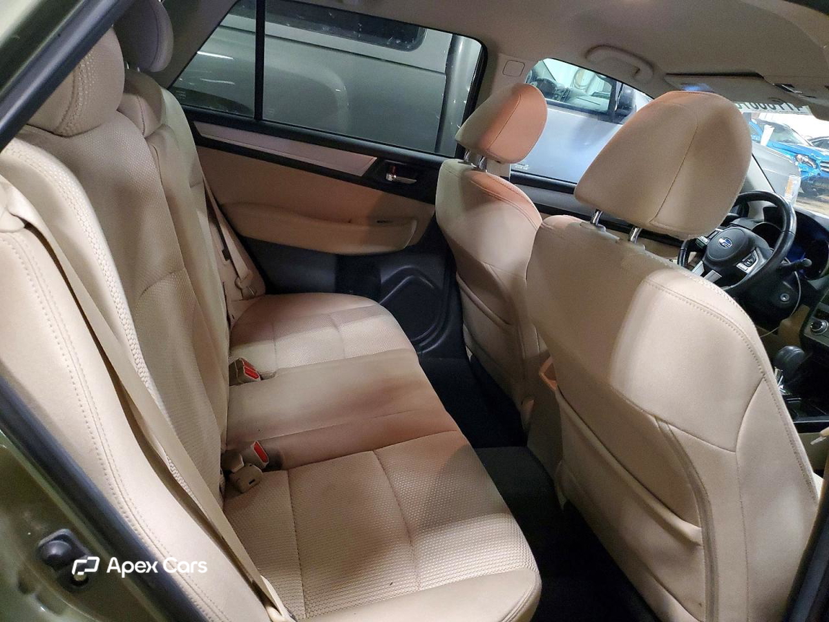 Subaru Outback 2016