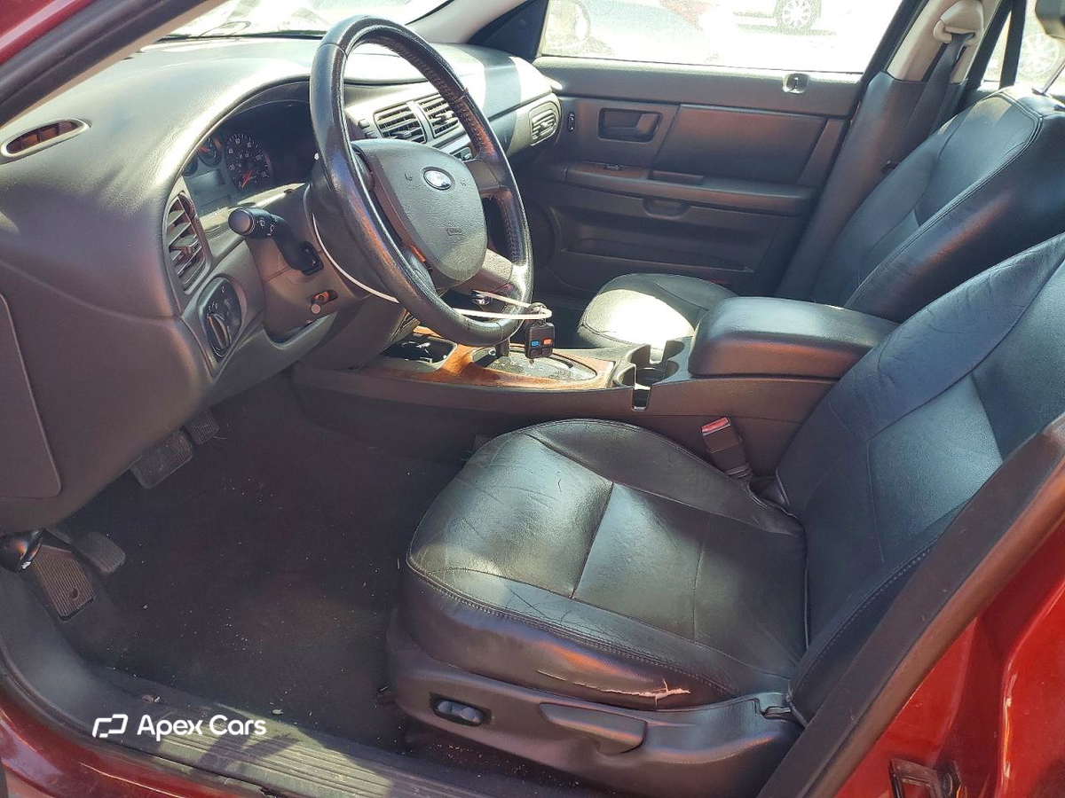 Ford Taurus 2004