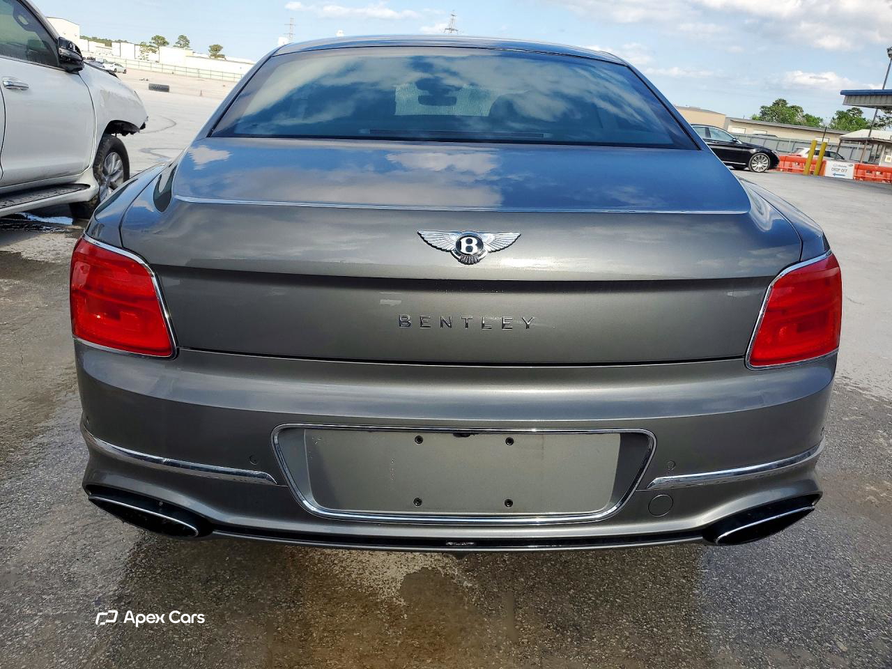 Bentley Flying Spur 2023