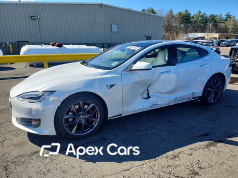 Tesla Model S 2019 - Image 1 of 12