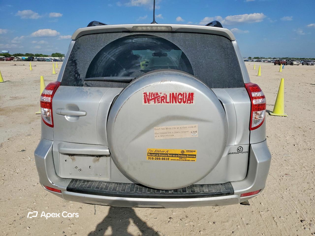 Toyota RAV 4 2011