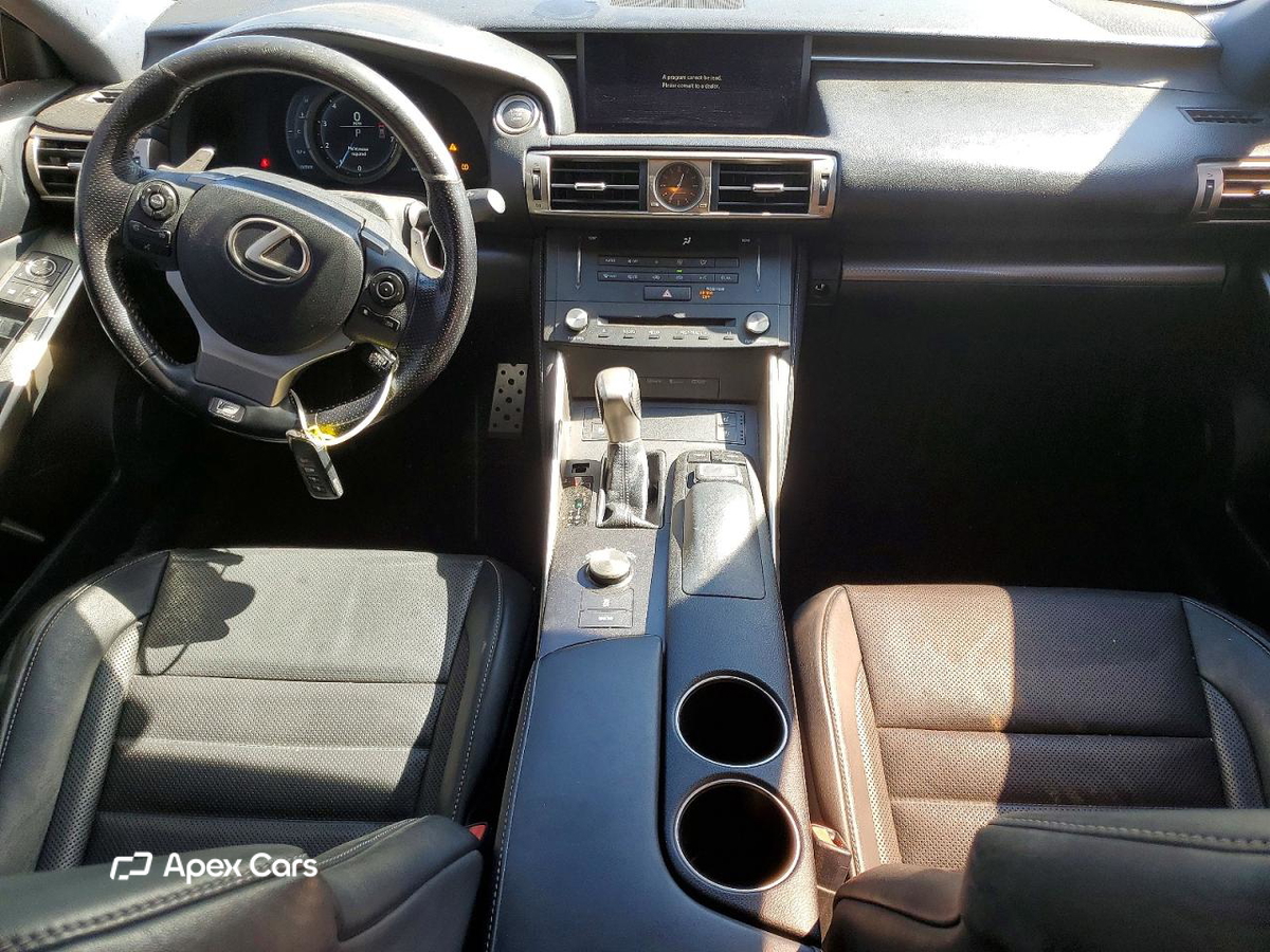 Lexus IS 2016