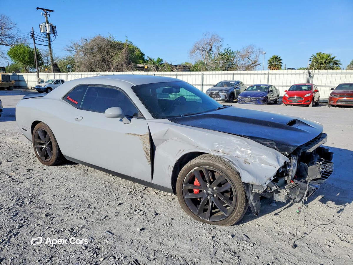 Dodge Challenger 2021
