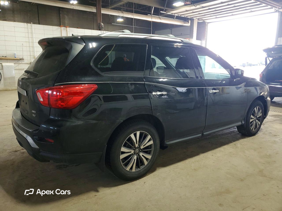 Nissan Pathfinder 2017