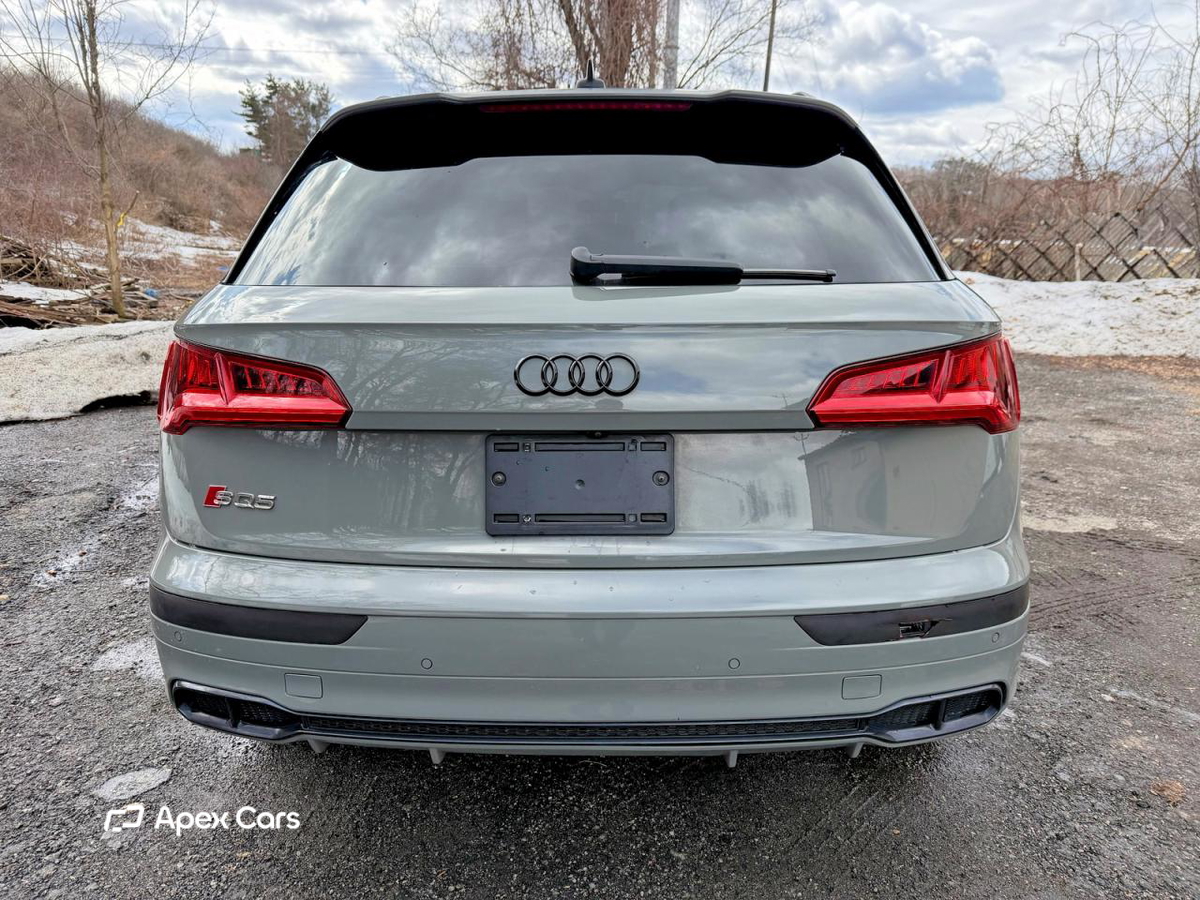 Audi SQ5 2019