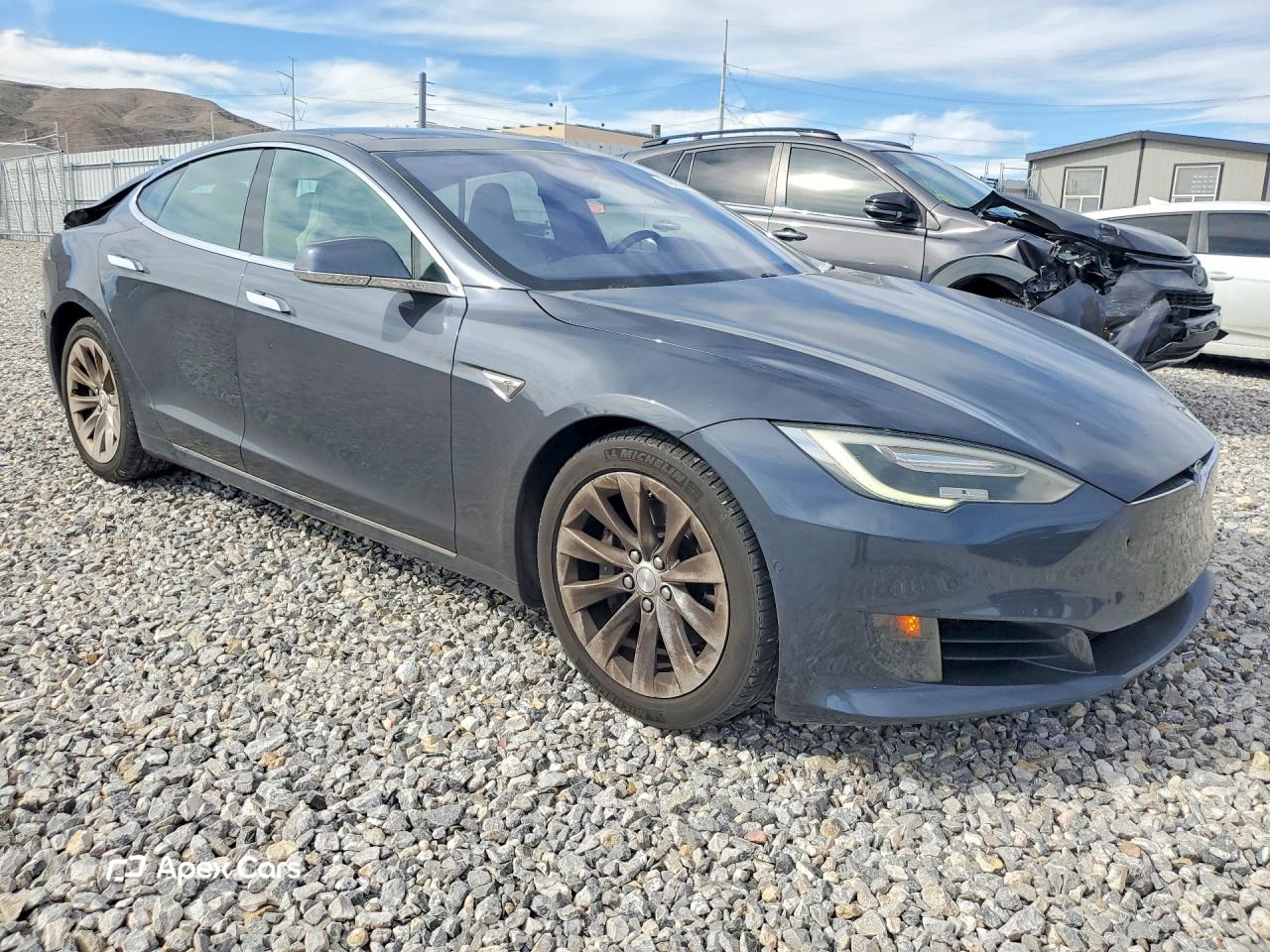 Tesla Model S 2016