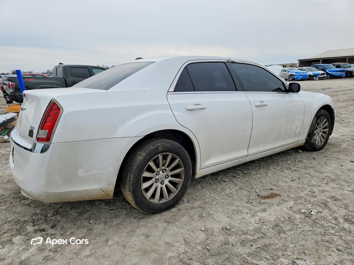 Chrysler 300 2011
