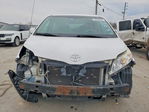 Toyota Sienna 2013