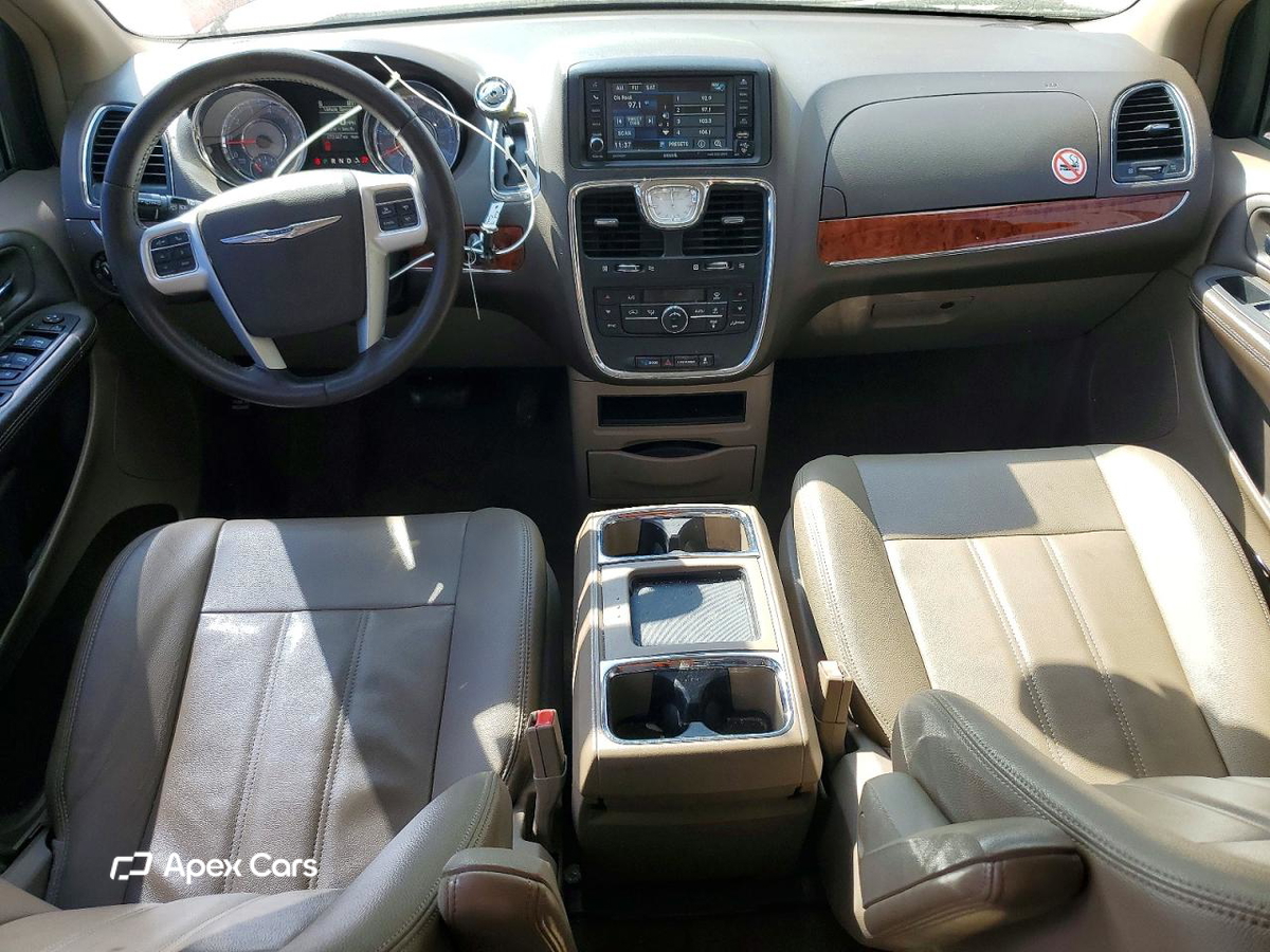 Chrysler Voyager 2016