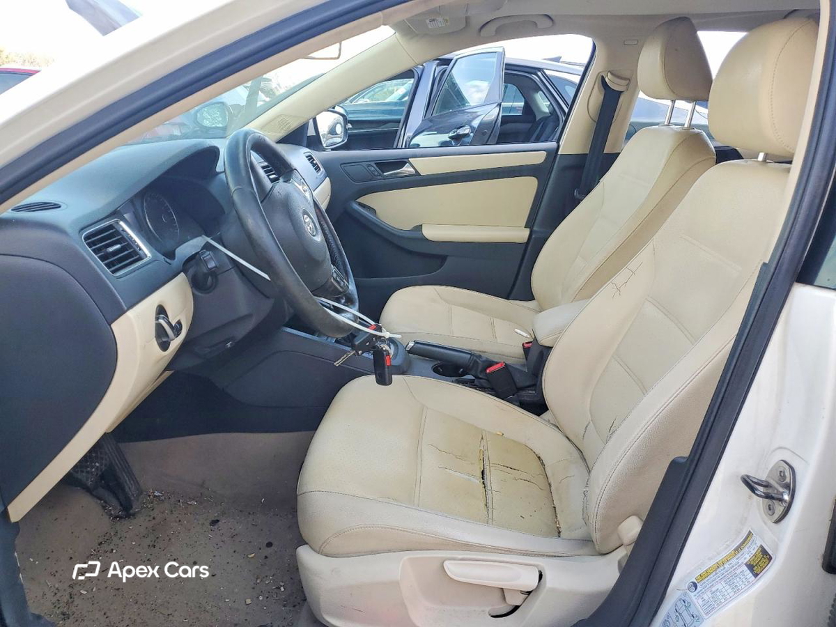 Volkswagen Jetta 2012